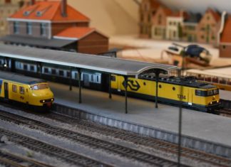 Doen: Stationskap Hilversum in H0